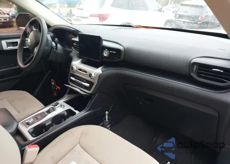 2021 Ford Explorer z USA, uszkodzony, nr VIN 1FMSK8BHXMGB35676